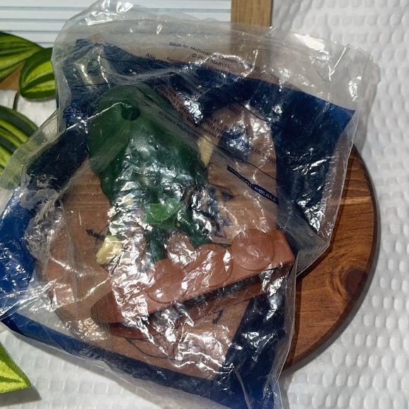 MANTIS #9 Thor Love & Thunder McDonalds 2022 Happy Meal Toy x1 *NEW SEALED* - Picture 2 of 2